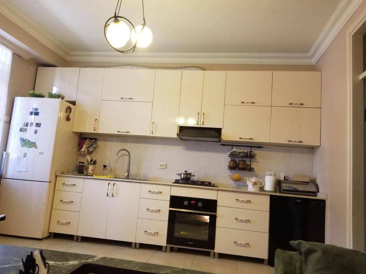 Chavchavadze 21 * Batumi